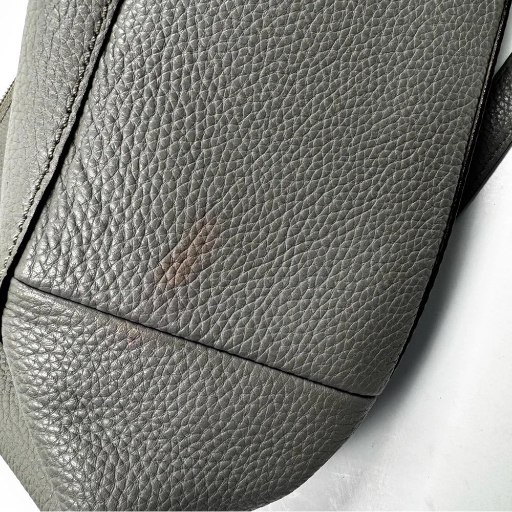 Kate Spade Cobble Hill Gray Pebbled Leather Zip Closure Crossbody Shoulder Bag